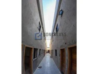 Sobrado com 2 Quartos à venda, 69m² no Vila Príncipe de Gales, Santo André