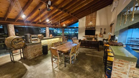 Casa de Condomínio com 5 Quartos para venda ou aluguel, 600m² no Cafezal, Itupeva