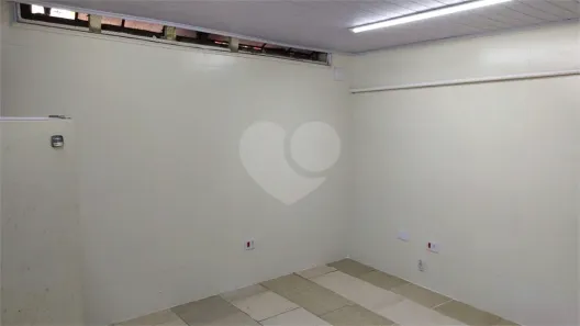 Sala Comercial para alugar, 12m² no Barra Funda, São Paulo
