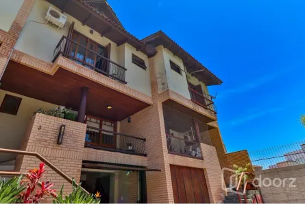 Casa de Condomínio com 3 Quartos à venda, 177m² no Ipanema, Porto Alegre