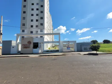 Apartamento com 2 Quartos para alugar, 45m² no Jardim Canaã, Uberlândia