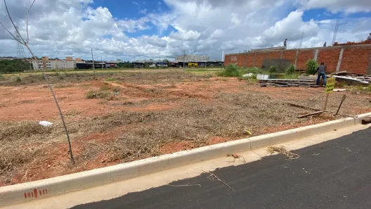 Lote/Terreno à venda, 360m² no Jardim Sul, Uberlândia