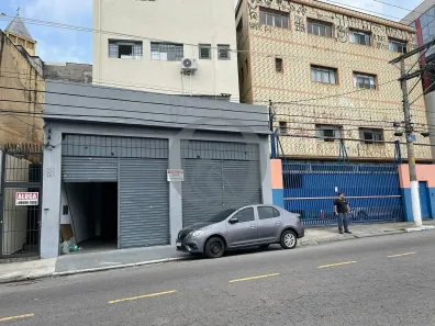 Galpão/Depósito/Armazém para alugar, 250m² no Vila Invernada, São Paulo