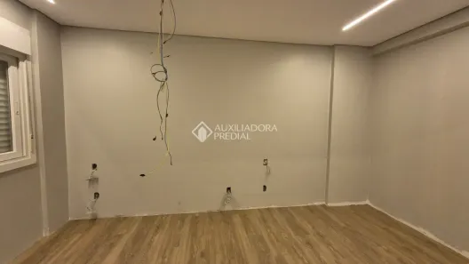 Apartamento com 3 Quartos à venda, 70m² no Jardim do Salso, Porto Alegre