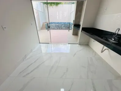 Casa com 3 Quartos à venda, 180m² no Cidade Nova, Governador Valadares