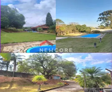 Fazenda/Sítio com 3 Quartos à venda, 200m² no Pavão (Canguera), São Roque