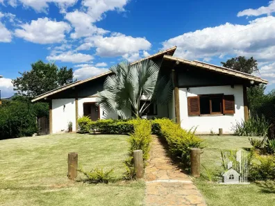 Casa de Condomínio com 3 Quartos à venda, 240m² no Gran Royalle Casa Branca (Piedade do Paraopeba), Brumadinho