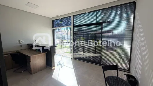 Ponto Comercial para alugar, 140m² no Cidade Jardim, Uberlândia