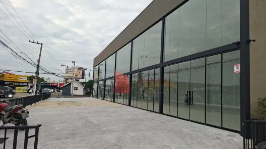 Sala Comercial para alugar, 668m² no São João, Itajaí