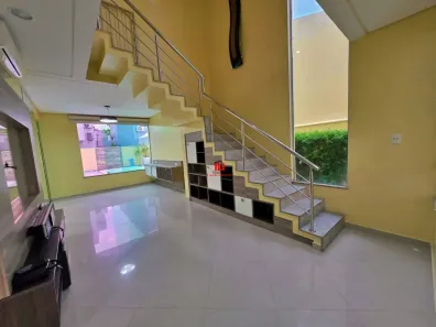 Casa de Condomínio com 4 Quartos à venda, 226m² no Colônia Terra Nova, Manaus