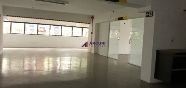 Sala Comercial para alugar, 468m² no Santa Efigênia, Belo Horizonte