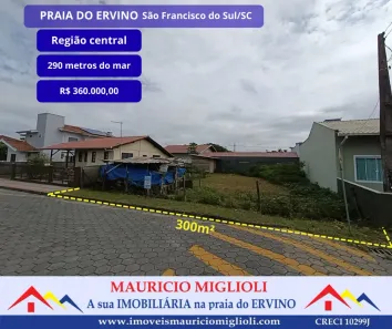 Lote/Terreno à venda, 300m² no Praia do Ervino, São Francisco do Sul