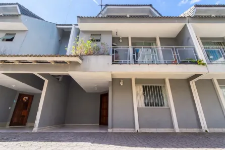 Casa de Condomínio com 3 Quartos à venda, 131m² no Boqueirão, Curitiba
