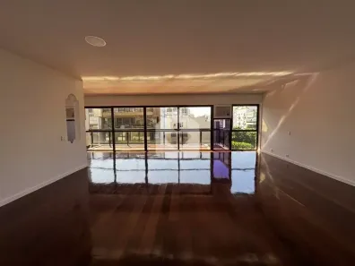 Apartamento com 4 Quartos para alugar, 227m² no Leblon, Rio de Janeiro