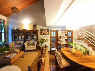 Casa de Condomínio com 3 Quartos à venda, 278m² no Vila Oliveira, Mogi das Cruzes