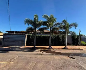 Casa com 2 Quartos à venda, 134m² no Jardim Presidente, Campo Grande