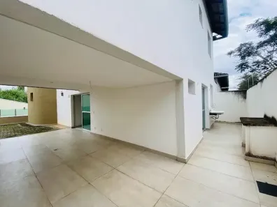 Casa de Condomínio com 3 Quartos à venda, 128m² no Camilo Alves, Contagem