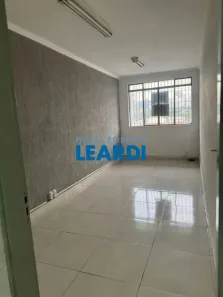 Ponto Comercial para alugar, 32m² no Vila Polopoli, São Paulo