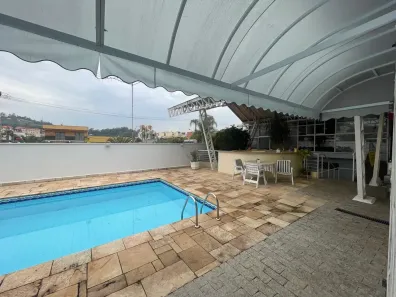Casa com 3 Quartos à venda, 596m² no Centro, São Roque
