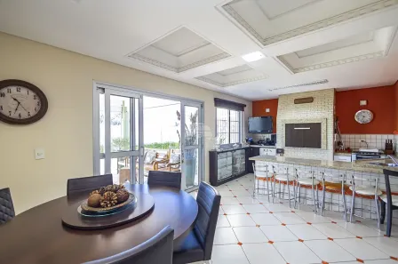Sobrado com 4 Quartos à venda, 293m² no Santa Felicidade, Curitiba