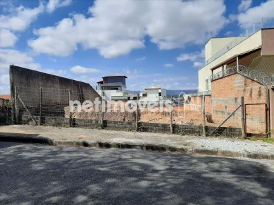 Lote/Terreno à venda, 360m² no João Pinheiro, Belo Horizonte