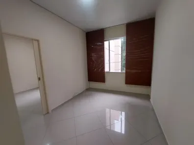 Apartamento com 1 Quarto para alugar, 40m² no Centro, Petrópolis
