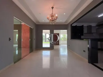 Casa de Condomínio com 3 Quartos para alugar, 182m² no Esperança, Londrina
