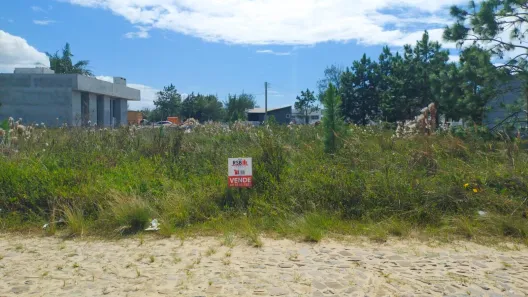 Lote/Terreno à venda, 300m² no Balneário Rosa do Mar, Passo de Torres