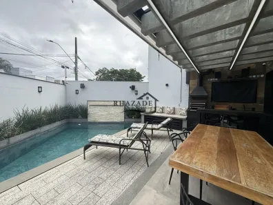 Casa com 3 Quartos à venda, 210m² no Camboinhas, Niterói