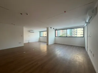 Sala Comercial para alugar, 96m² no Umarizal, Belém