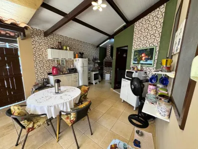 Casa com 3 Quartos à venda, 71m² no Praia das Palmeiras, Caraguatatuba