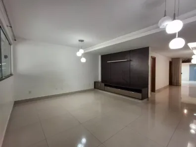 Casa de Condomínio com 4 Quartos à venda, 200m² no Parque Anhanguera, Goiânia
