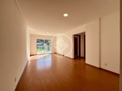Apartamento com 2 Quartos para alugar, 83m² no Várzea, Teresópolis