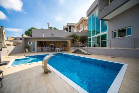 Casa de Condomínio com 4 Quartos à venda, 420m² no Bosque do Vianna, Cotia