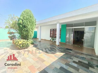 Casa com 5 Quartos para alugar, 159m² no Cariobinha, Americana