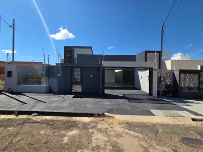 Casa com 3 Quartos à venda, 156m² no , Primavera do Leste