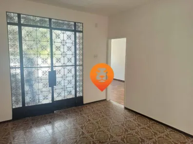 Casa com 3 Quartos à venda, 332m² no Floresta, Belo Horizonte