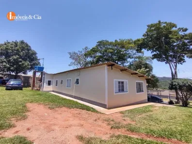 Fazenda/Sítio com 4 Quartos à venda, 150m² no Vila Santa Helena, Atibaia