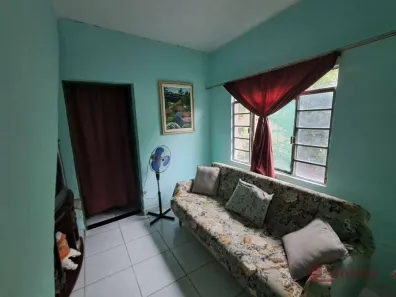 Casa com 2 Quartos à venda, 210m² no Centro, Taubaté