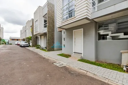Sobrado com 3 Quartos à venda, 91m² no Boqueirão, Curitiba
