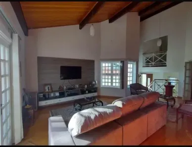 Casa com 3 Quartos à venda, 220m² no Centro, Botucatu