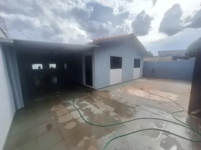 Casa com 2 Quartos à venda, 80m² no Guanandi, Campo Grande