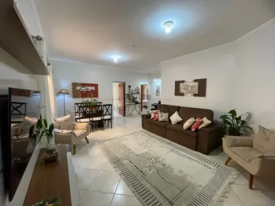 Casa com 3 Quartos à venda, 154m² no Jardim Siesta, Jacareí