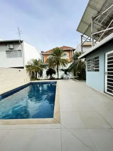 Sobrado com 4 Quartos à venda, 249m² no Jardim do Trevo, Campinas