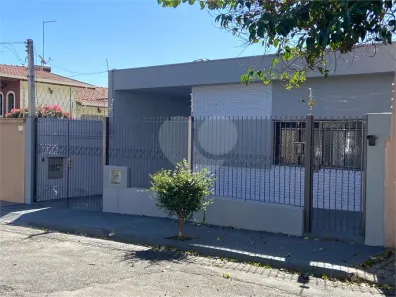 Casa com 3 Quartos à venda, 118m² no Centro, Araraquara