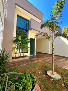 Casa com 3 Quartos à venda, 110m² no Jardim Balneário Meia Ponte, Goiânia