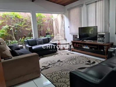 Casa com 5 Quartos à venda, 220m² no Jardim Casa Grande, Itapetininga