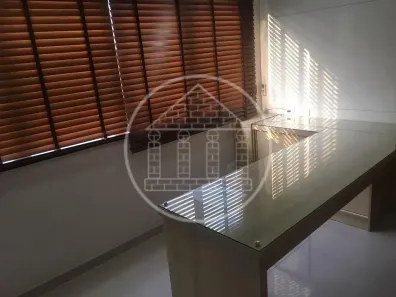 Sala Comercial à venda, 48m² no Saúde, São Paulo