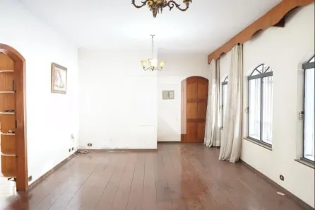 Casa com 5 Quartos à venda, 280m² no Vila Bertioga, São Paulo