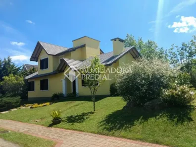 Casa de Condomínio com 3 Quartos à venda, 217m² no Buena Vista, Gramado
